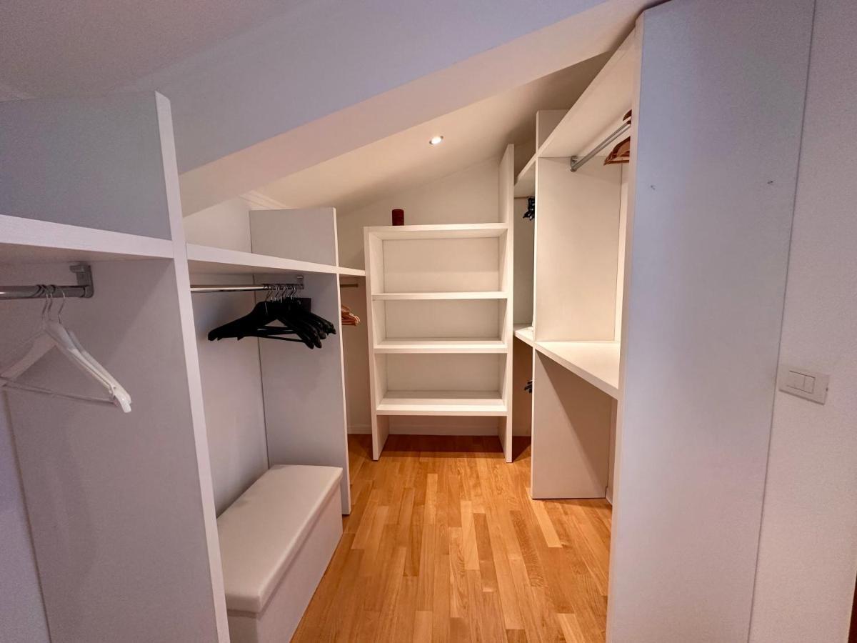 Sisters' Home - Appartamento Nel Centro Storico Con Terrazzo, Aria Condizionata E Vasca Da Bagno Siena Eksteriør bilde