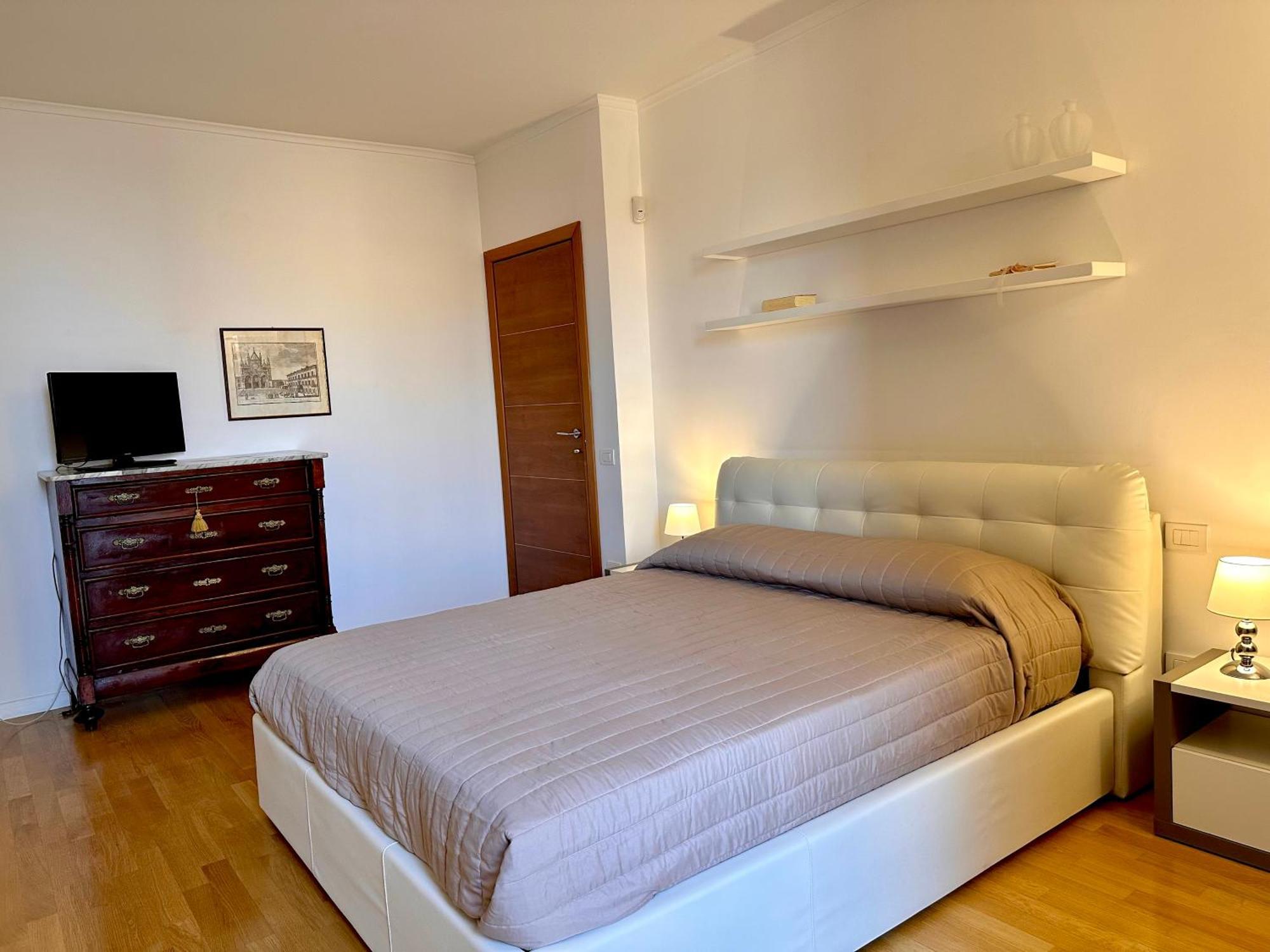 Sisters' Home - Appartamento Nel Centro Storico Con Terrazzo, Aria Condizionata E Vasca Da Bagno Siena Eksteriør bilde
